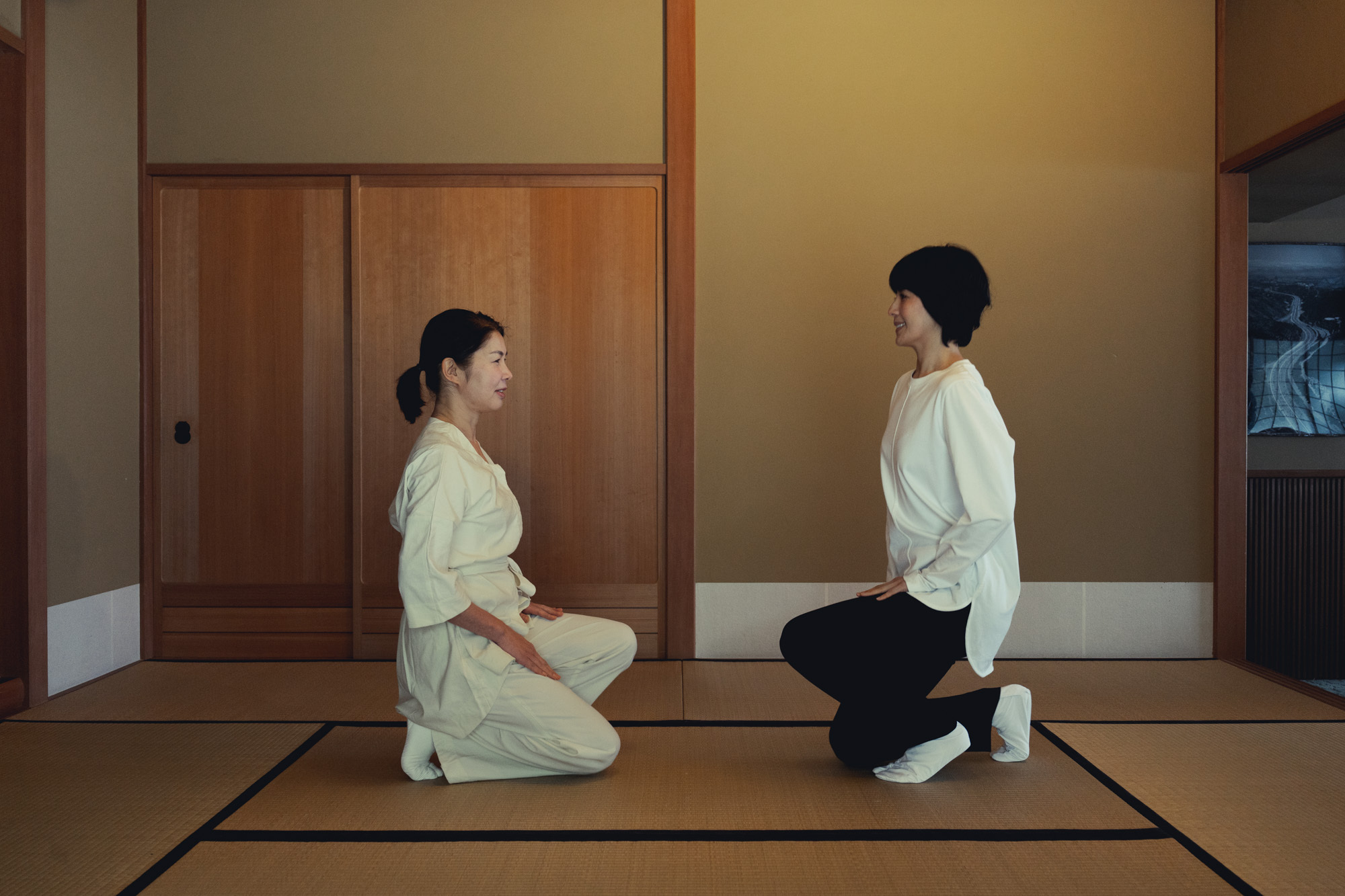 NEXT JAPAN-次なる日本を世界に送り出す HIGH END BRANDING by Rie Yamada